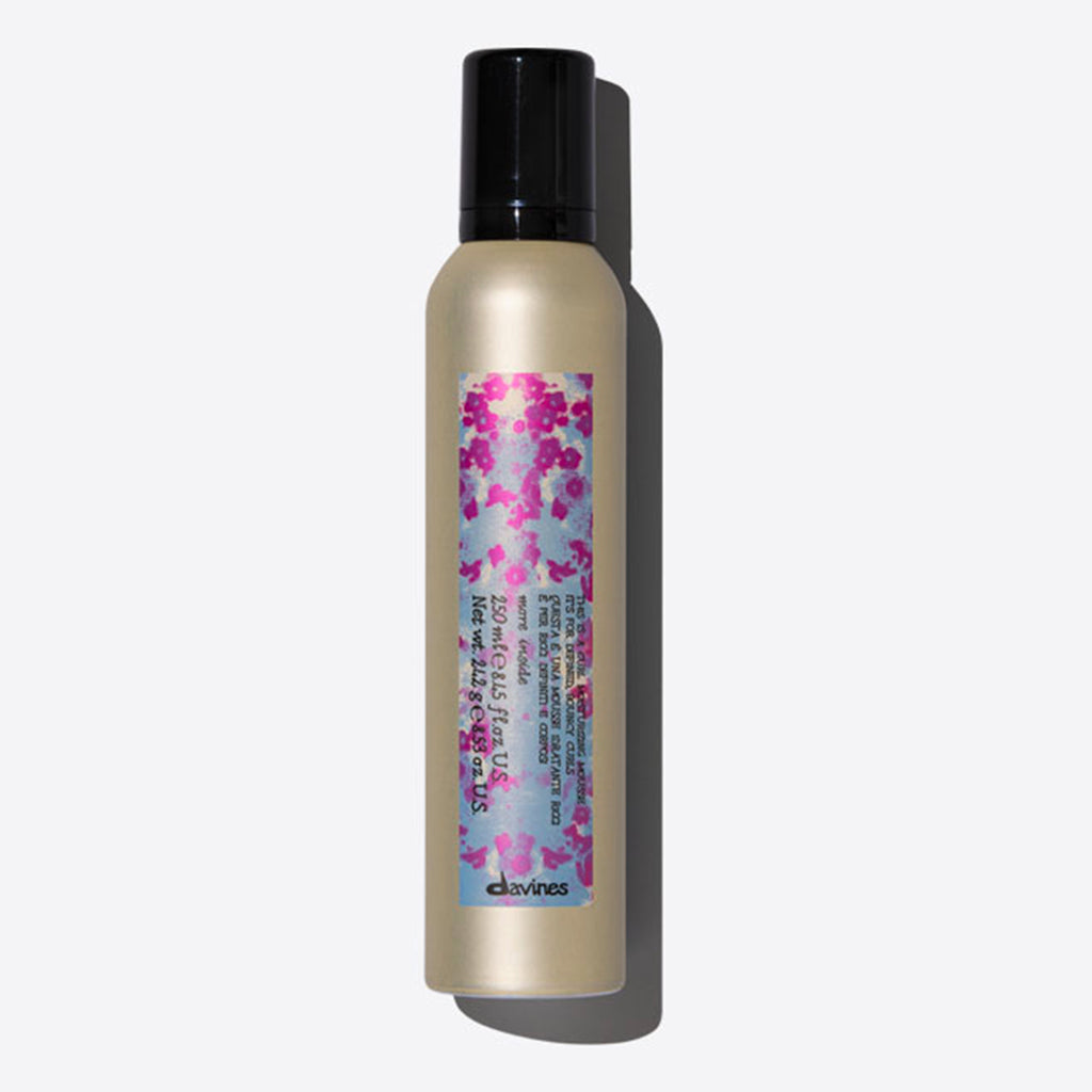 This is a Curl Moisturizing Mousse 250 ml